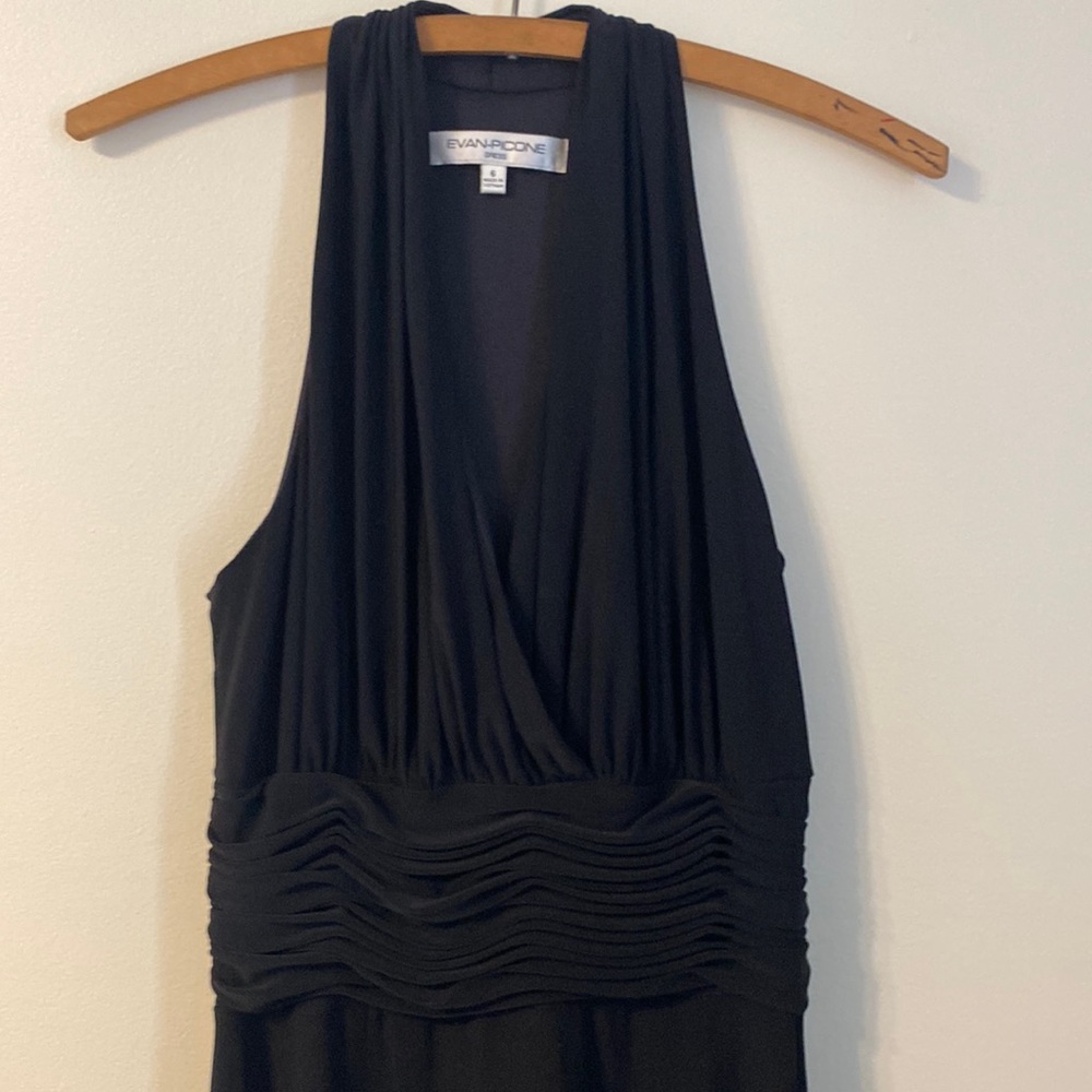 Evening dress black